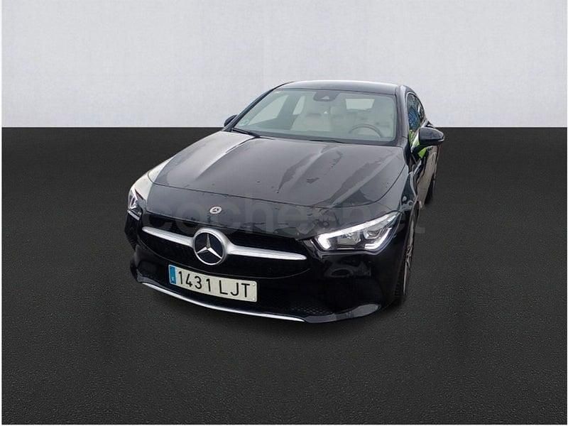 Usado Mercedes CLA200 Shooting Brake 163 CV (119 kW) 2020 Negro Familiar
