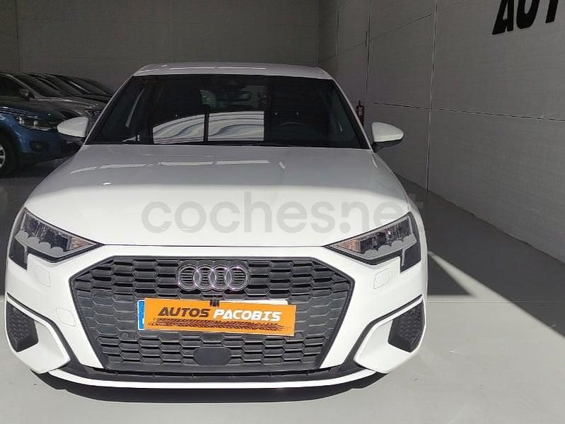 Usado Audi A3 116 CV (85 kW) 2021 Blanco Berlina