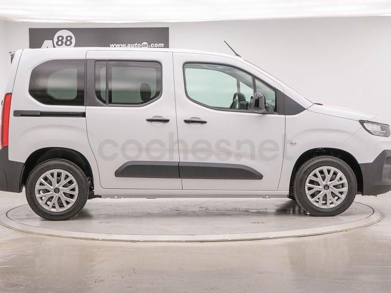 Nuevo Fiat Doblò 100 CV (73 kW) 2025 Blanco Monovolumen