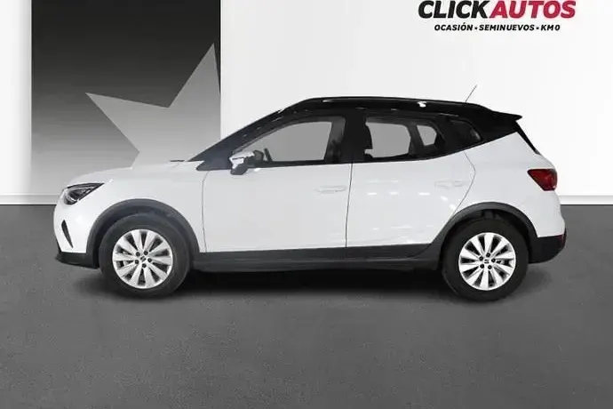 Usado Seat Arona Style 110 CV (80 kW) 2022 SUV