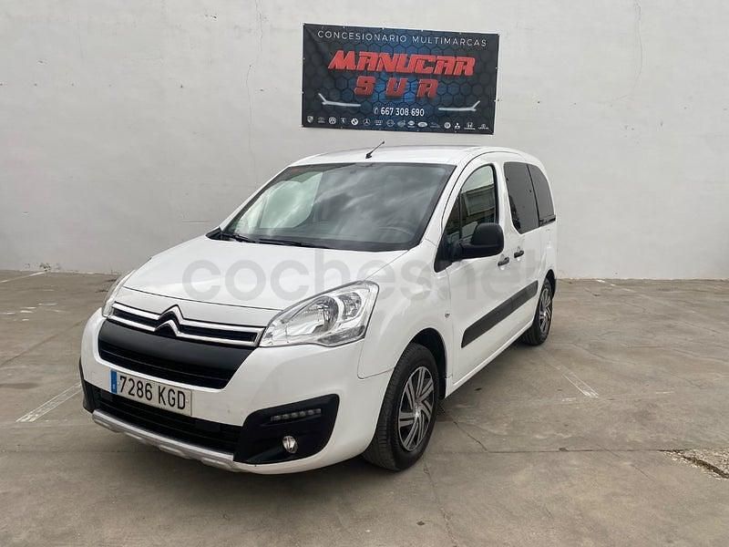 Usado Citroën Berlingo Live 100 CV (73 kW) 2018 Blanco Monovolumen