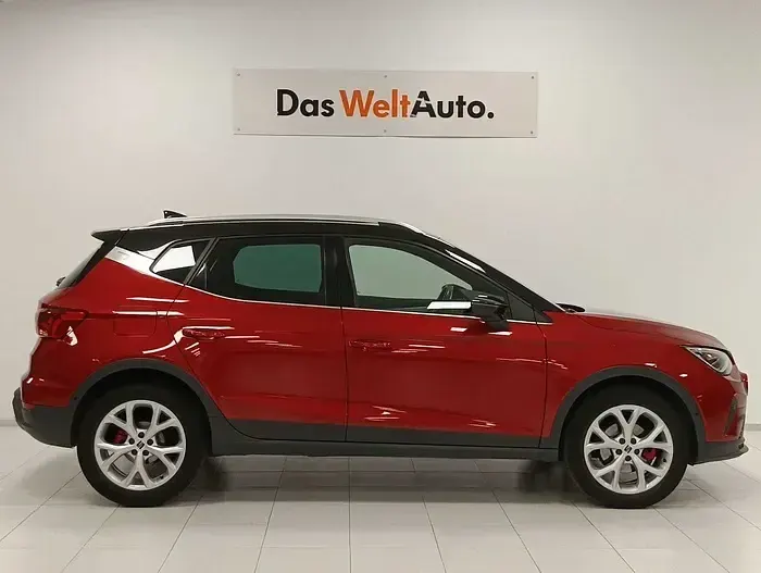 Usado Seat Arona FR 110 CV (80 kW) 2021 Rojo SUV