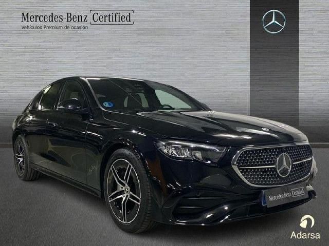 Usado Mercedes E220 197 CV (144 kW) 2025 Negro obsidiana
