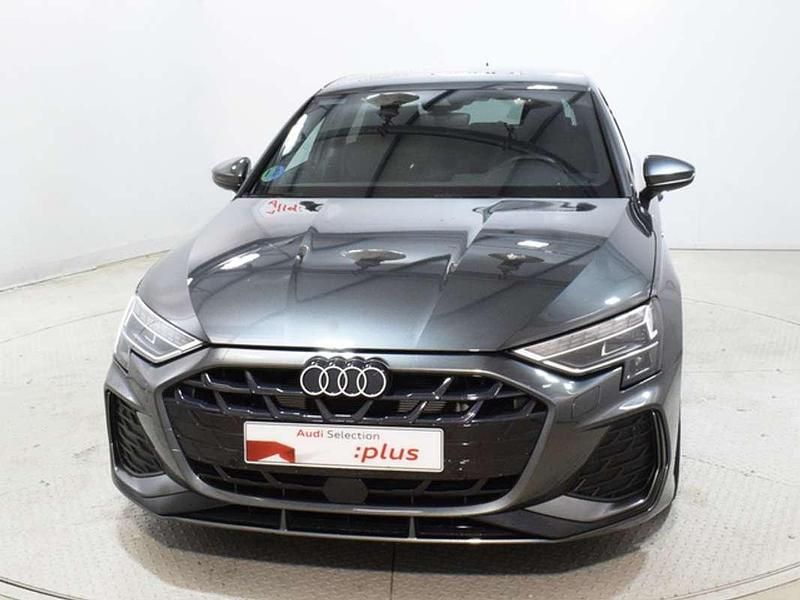 Usado Audi A3 Sportback S-Line 150 CV (110 kW) 2025 Gris Utilitario