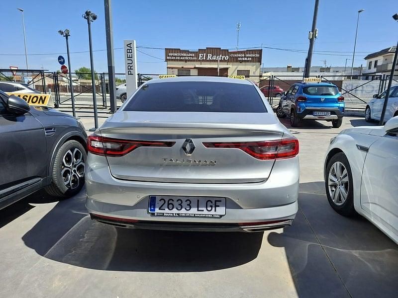 Usado Renault Talisman LIMITED 120 CV (88 kW) 2020 Gris / plata Berlina