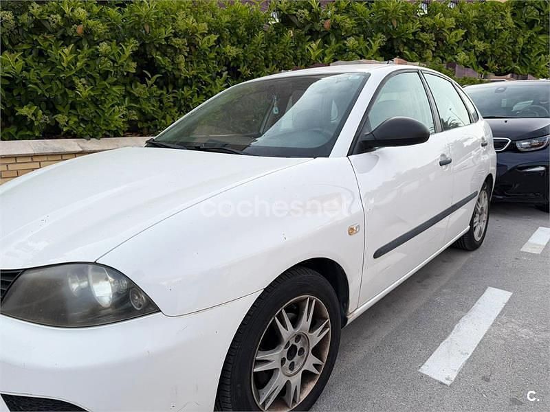Usado Seat Ibiza Reference 85 CV (62 kW) 2007 Blanco Utilitario