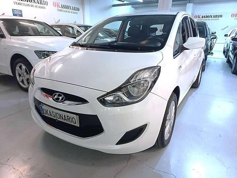 Usado Hyundai ix20 90 CV (66 kW) 2013 Blanco Utilitario