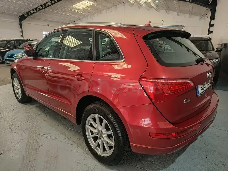 Usado Audi Q5 170 CV (125 kW) 2012 Granate SUV
