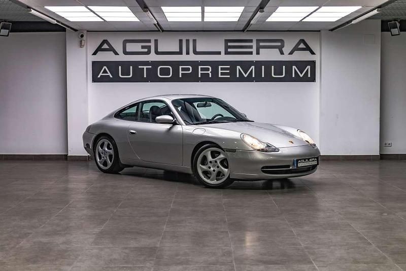 Usado Porsche 911 Carrera 300 CV (220 kW) 2001 Gris Coupe