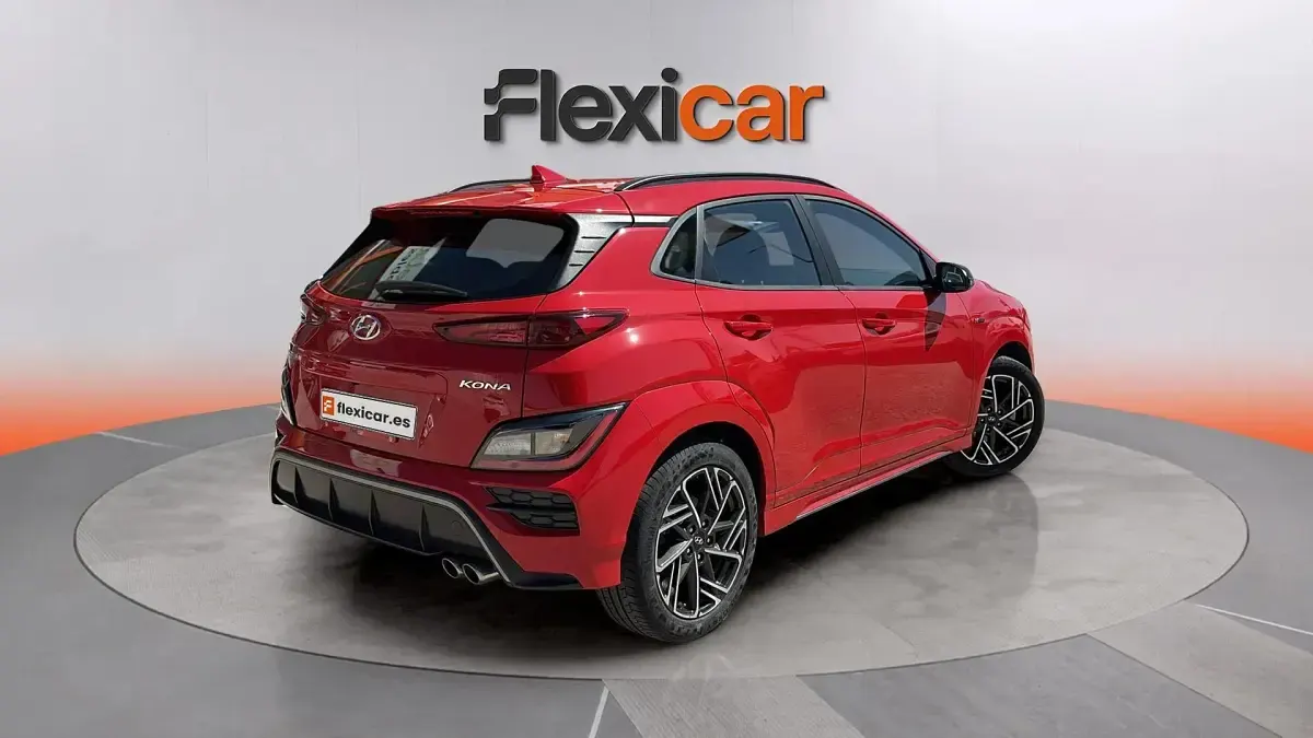 Usado Hyundai Kona N Line 120 CV (88 kW) 2022 Rojo SUV