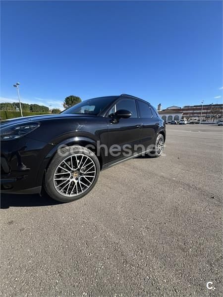 Usado Porsche Cayenne S 420 CV (308 kW) 2018 Negro SUV