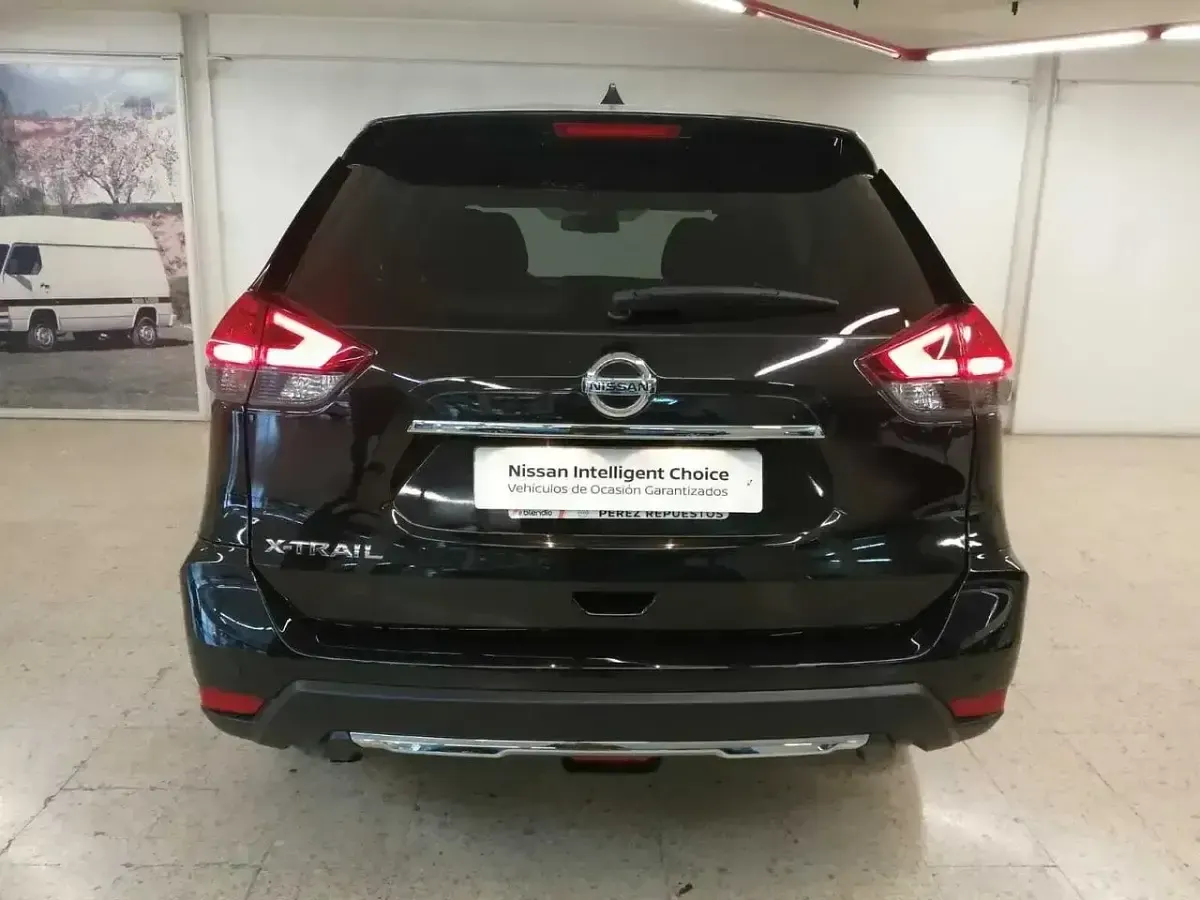 Usado Nissan X-Trail Acenta 163 CV (119 kW) 2018 Negro SUV