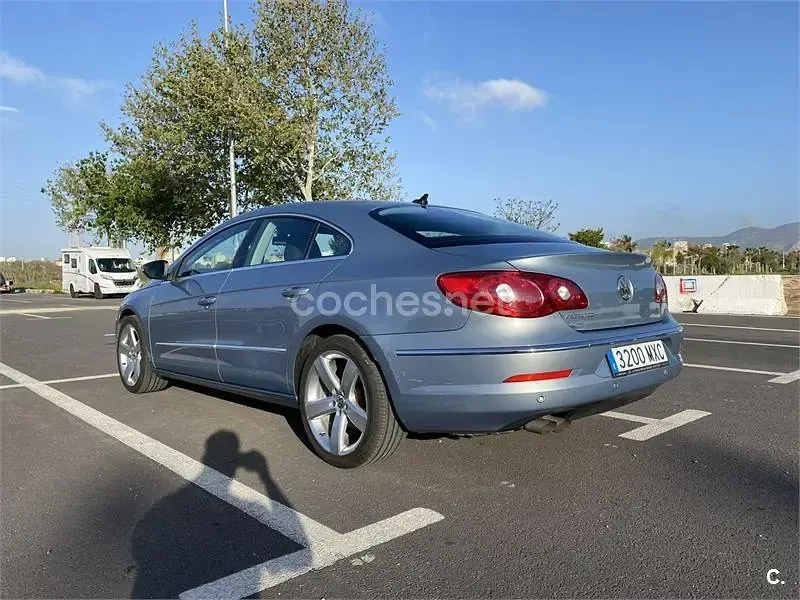 Usado VW Passat 140 CV (102 kW) 2009 Gris / plata Berlina
