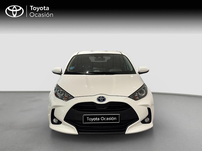 Usado Toyota Yaris Business Edition 116 CV (85 kW) 2021 Blanco Utilitario