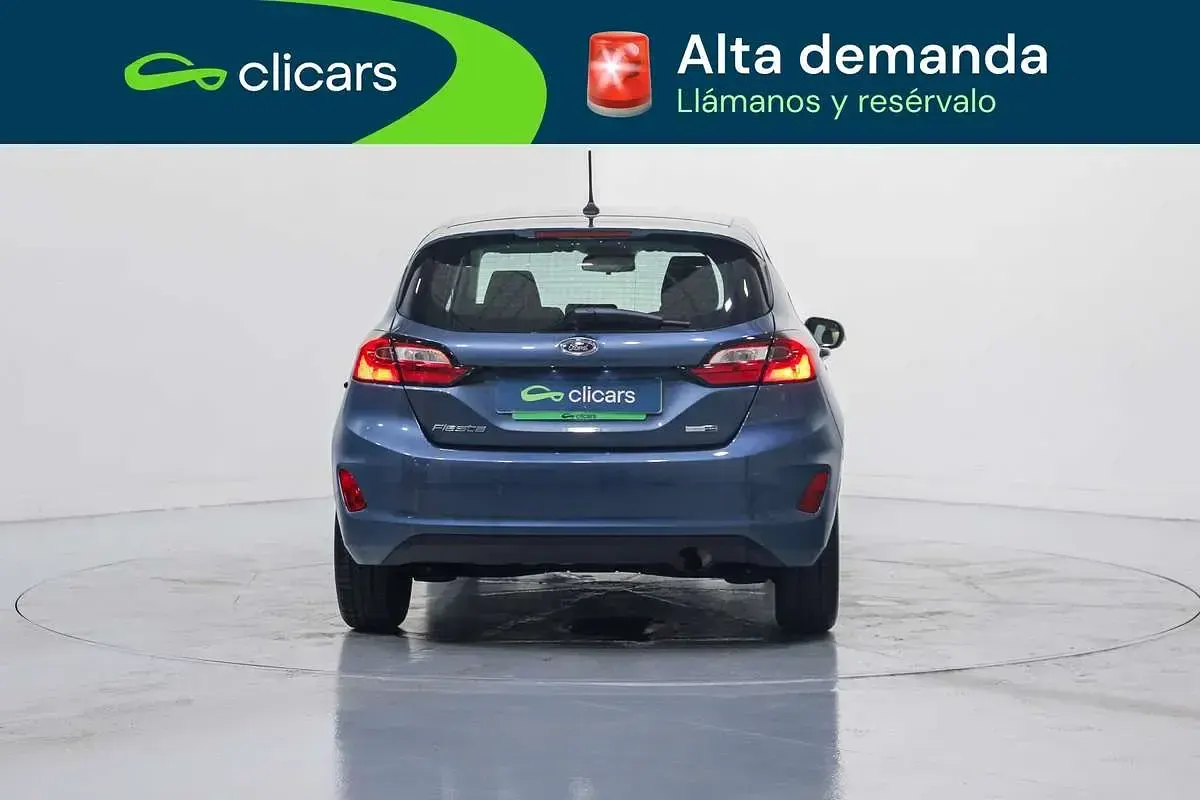 Usado Ford Fiesta Trend 125 CV (91 kW) 2022 Azul Utilitario