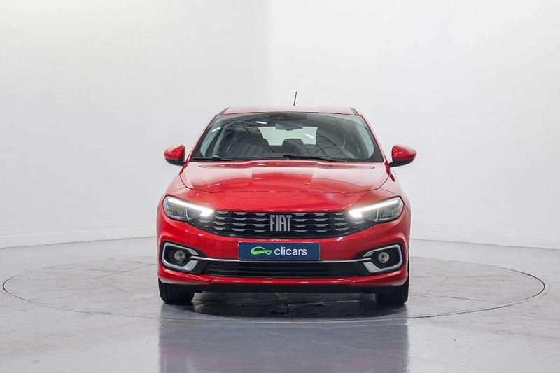 Usado Fiat Tipo City Life 99 CV (72 kW) 2021 Rojo Familiar
