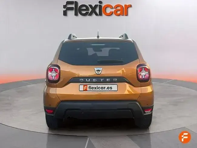 Usado Dacia Duster 115 CV (84 kW) 2019 Naranja SUV