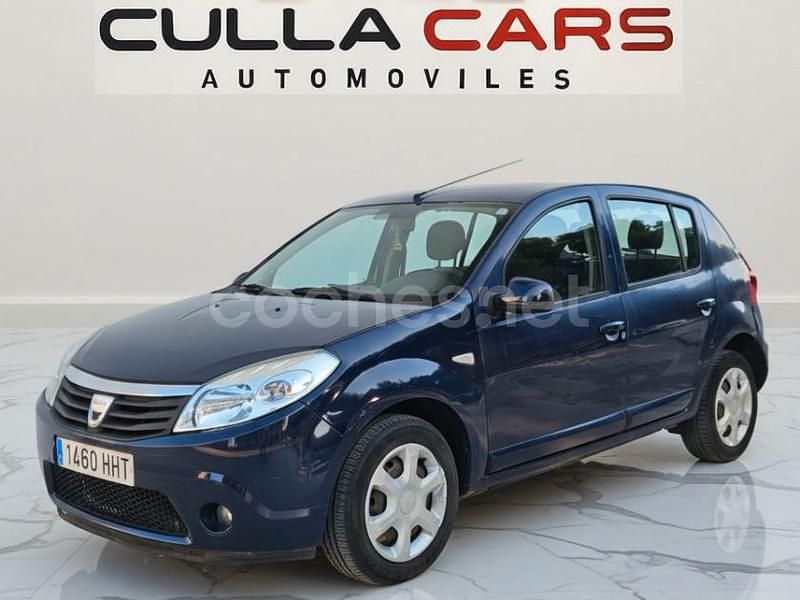 Usado Dacia Sandero Base 75 CV (55 kW) 2011 Azul Utilitario