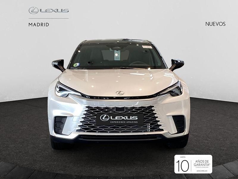 Blanco Nuevo 2025 Lexus LBX SUV | 38.390 € (Un poco caro) - Imagen 1/4