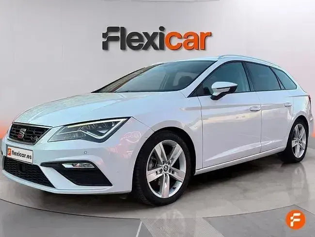 Usado Seat Leon FR 150 CV (110 kW) 2019 Blanco