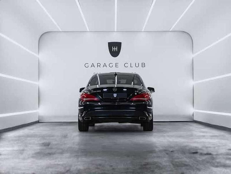 Occasion Mercedes CLA220 Urban 170 PK (125 kW) 2014 Zwart Sedan