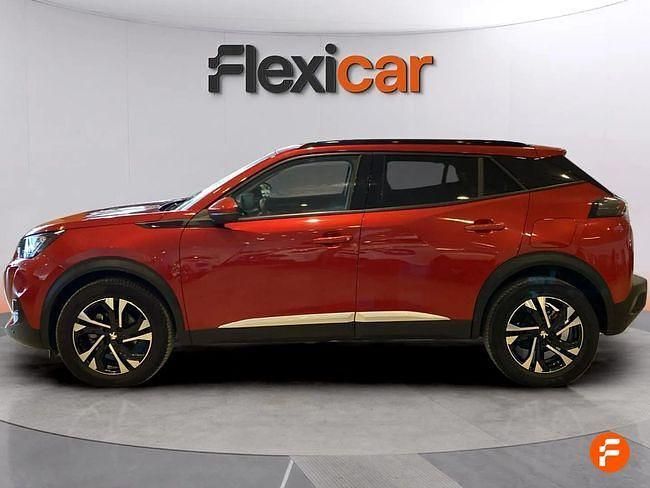 Usado Peugeot 2008 Allure 100 CV (73 kW) 2020 Rojo SUV