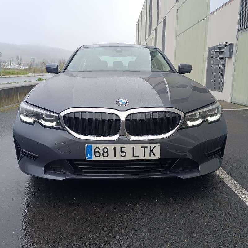 Usado BMW 318 150 CV (110 kW) 2021 Gris Berlina
