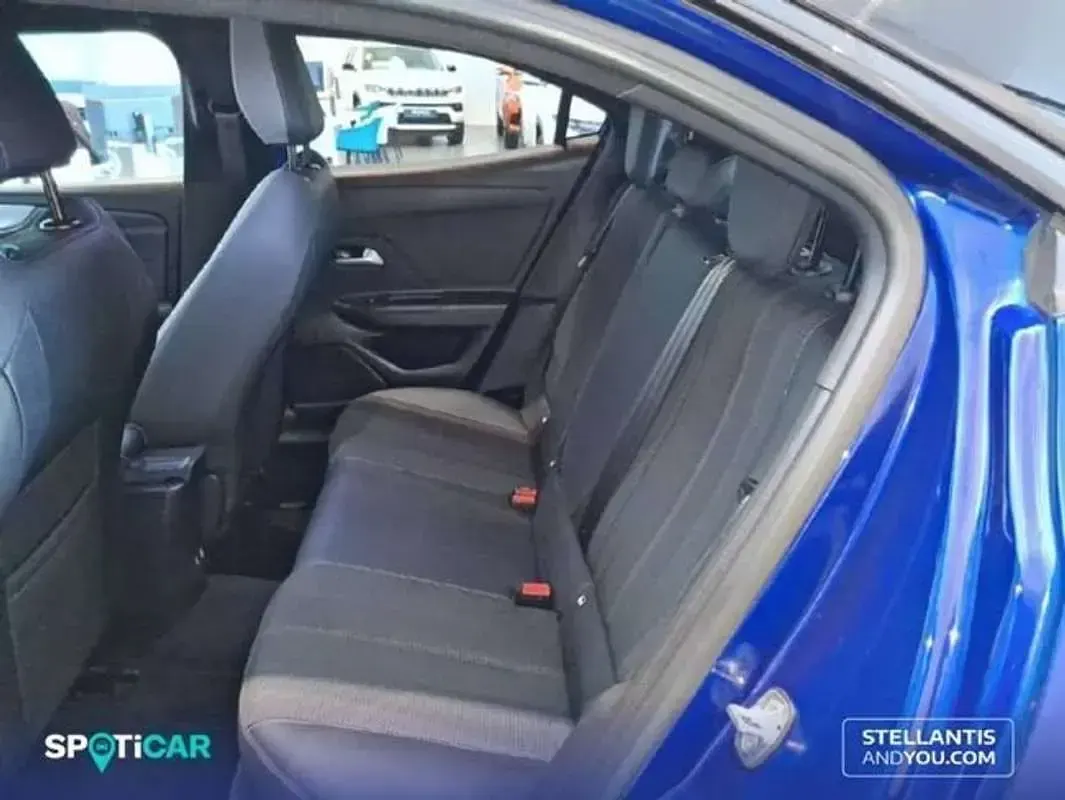 Usado Opel Mokka 137 CV (100 kW) 2025 Azul SUV