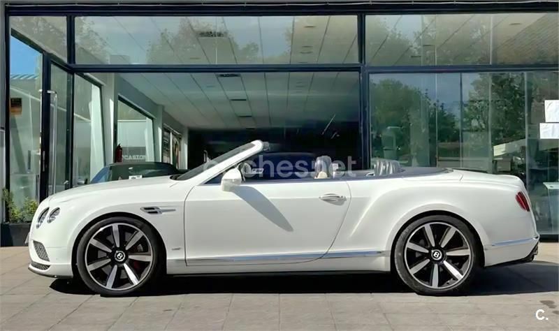 Usado Bentley Continental GT Convertible 528 CV (388 kW) 2016 Blanco Descapotable