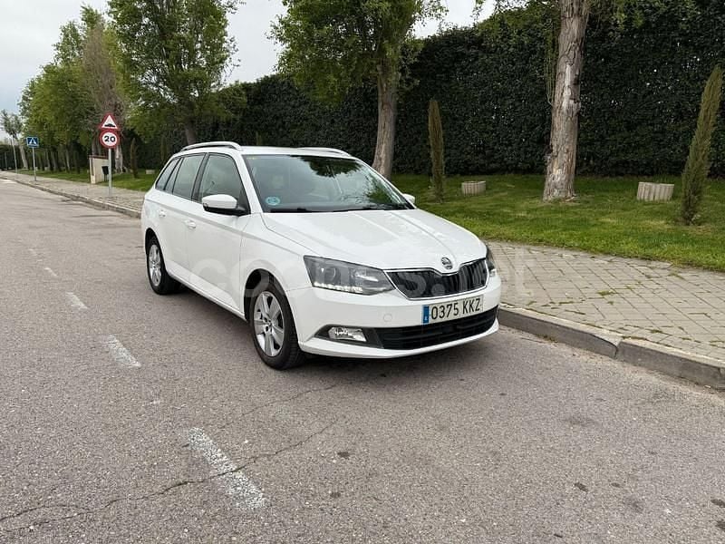 Blanco Usado 2018 Skoda Fabia Familiar | 5500 € (Precio justo) - Imagen 1/4