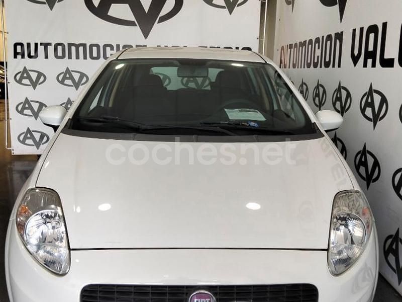 Usado Fiat Punto Active 75 CV (55 kW) 2011 Blanco Utilitario