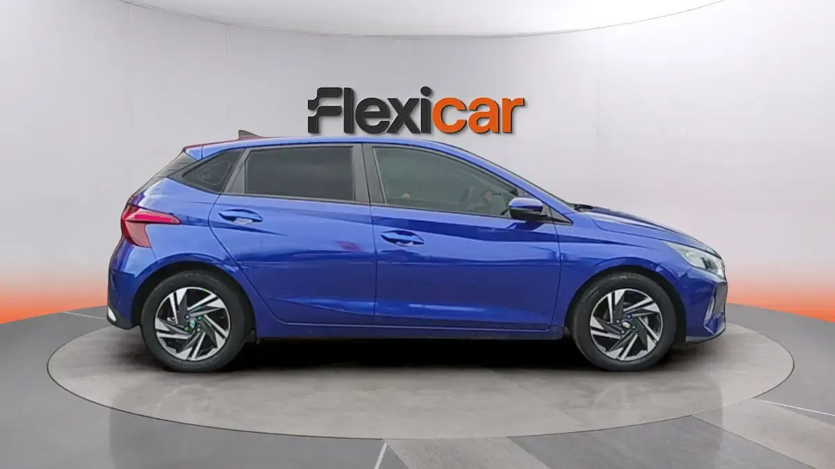 Usado Hyundai i20 84 CV (61 kW) 2022 Azul Utilitario