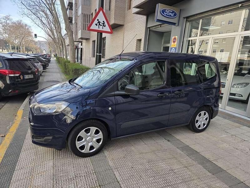 Usado Ford Tourneo Courier Ambiente 102 CV (75 kW) 2016 Azul Monovolumen