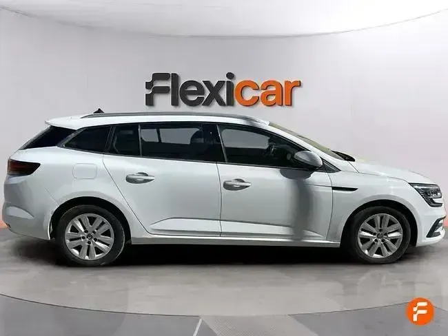 Usado Renault Mégane II Business 115 CV (84 kW) 2021 Blanco Berlina