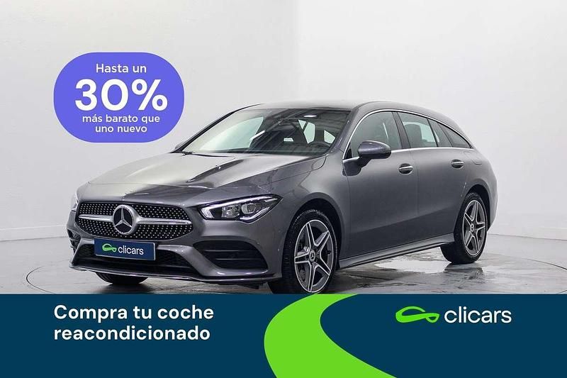 Usado Mercedes CLA250e Shooting Brake 163 CV (119 kW) 2023 Gris Familiar