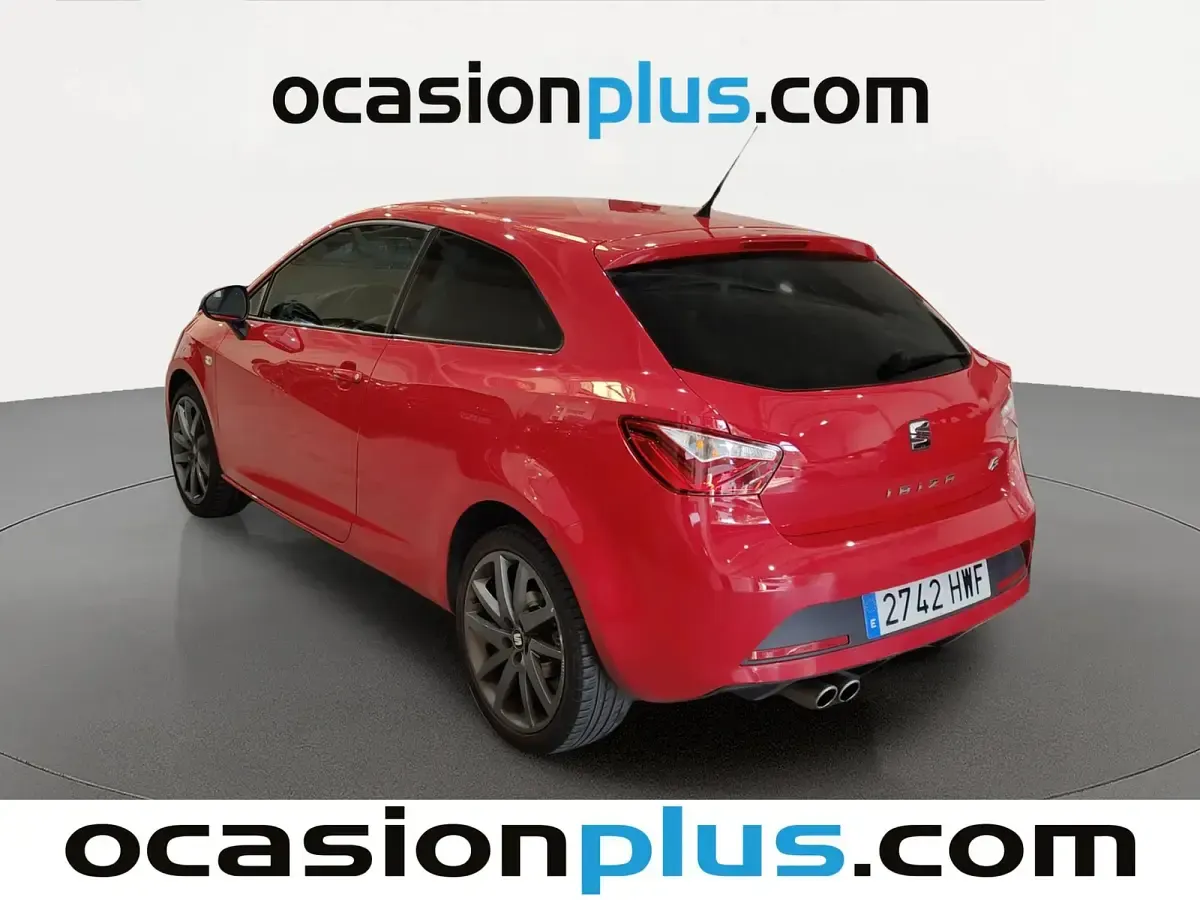 Usado Seat Ibiza SC FR 105 CV (77 kW) 2014 Rojo Utilitario