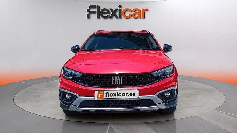 Usado Fiat Tipo 102 CV (75 kW) 2021 Rojo Berlina