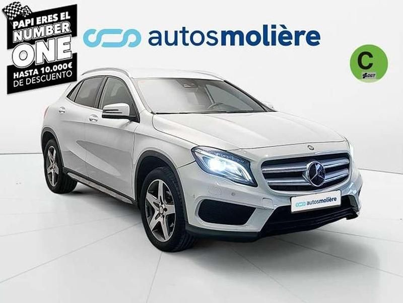 Usado Mercedes GLA200 156 CV (114 kW) 2017 Blanco SUV