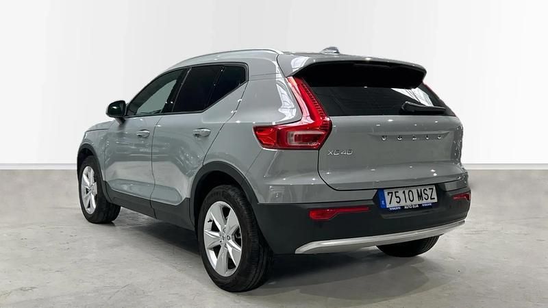 Usado Volvo XC40 Core 163 CV (119 kW) 2024 SUV