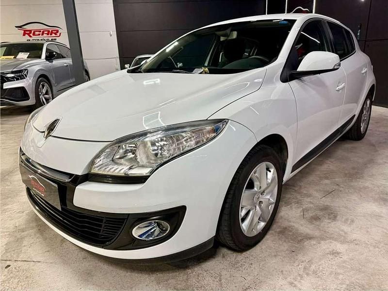 Usado Renault Mégane III Expression 90 CV (66 kW) 2012 Blanco Utilitario