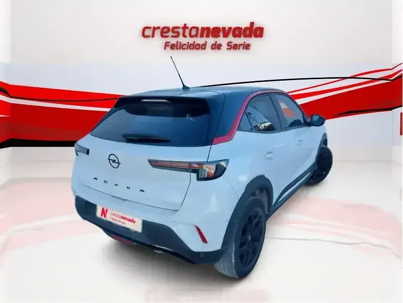 Usado Opel Mokka GS Line 110 CV (80 kW) 2021 Blanco SUV