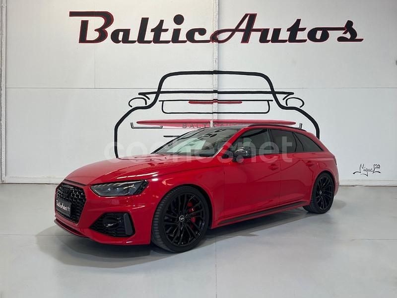 Rojo Usado 2019 Audi RS4 Exclusive Familiar | 70.900 € (Un poco caro) - Imagen 1/4