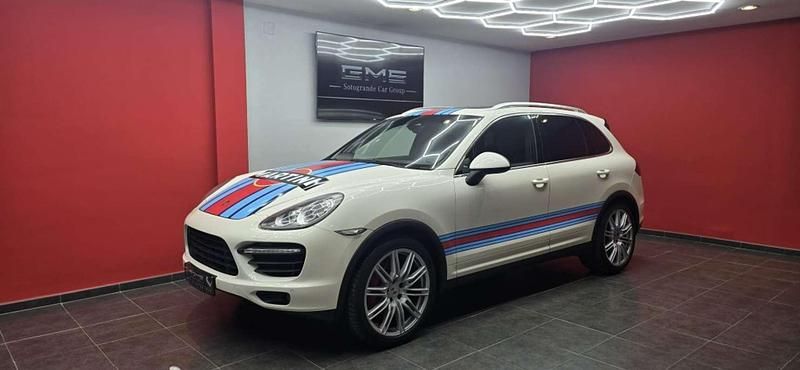 Blanco Usado 2011 Porsche Cayenne Turbo SUV | 39.000 € (Caro) - Imagen 1/4