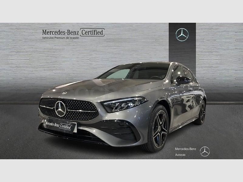 Usado Mercedes A250 218 CV (160 kW) 2024 Gris / plata Berlina
