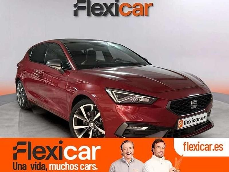 Beige Usado 2021 Seat Leon FR Utilitario | 19.590 € (Precio justo) - Imagen 1/4
