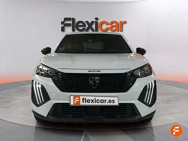 Usado Peugeot 2008 Active 100 CV (73 kW) 2023 Blanco SUV