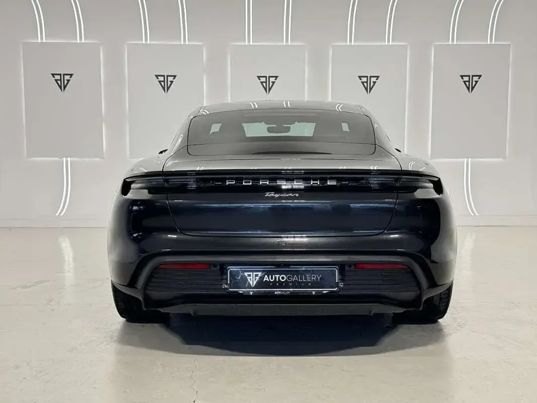 Usado Porsche Taycan 300 kW (408 CV) 2022 Gris Berlina