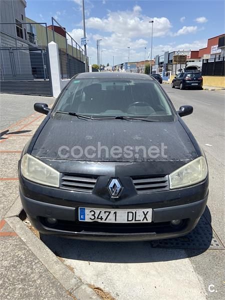 Negro Usado 2005 Renault Mégane II Berlina | 999 € (Super precio) - Imagen 1/4