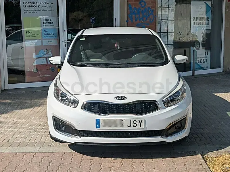 Usado Kia ProCeed 120 CV (88 kW) 2016 Blanco Utilitario