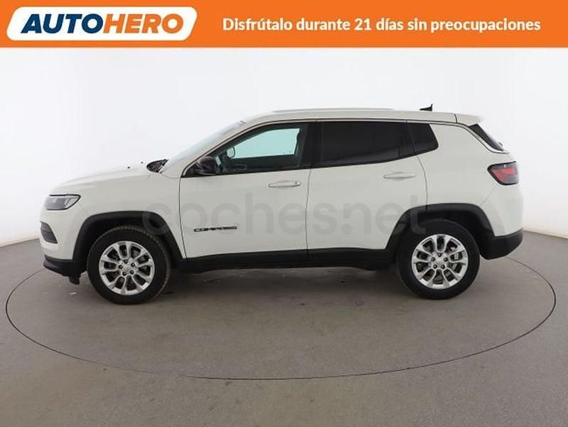Usado Jeep Compass Night Eagle 130 CV (95 kW) 2023 Blanco SUV